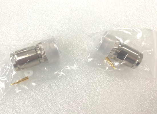 Connecteur adaptateur Coaxial RF mâle de Type N adapté au câble RG213
